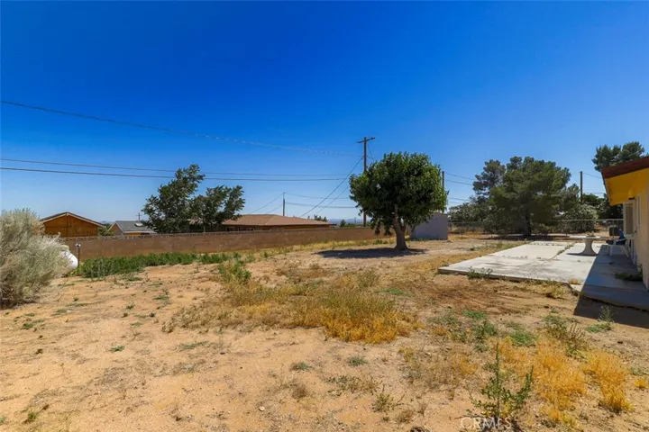 13155 E W10 Avenue E, Pearblossom, California 93553