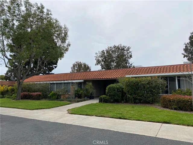 3170 Via Vista N, Laguna Woods, California 92637