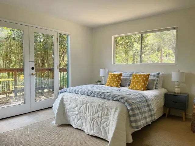21 Enos Lane, Watsonville, California 95076