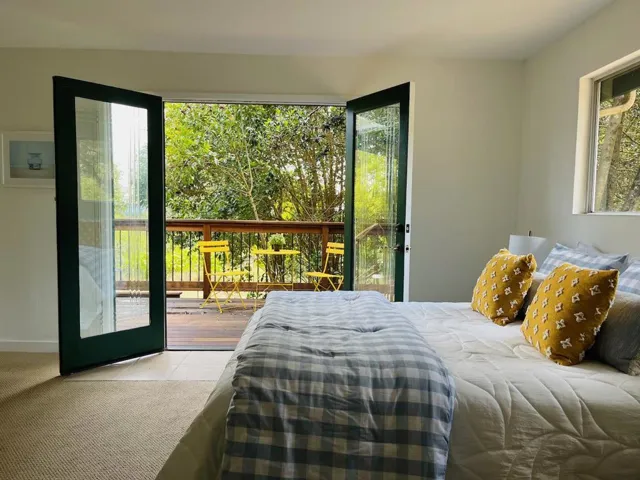 21 Enos Lane, Watsonville, California 95076