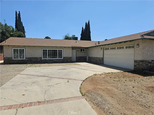 210 8th Street, Norco, California 92860