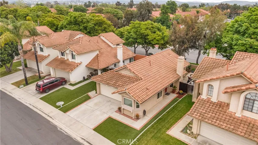 18 Crucillo, Rancho Santa Margarita, California 92688