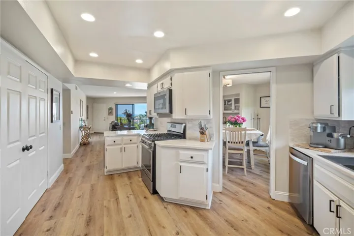 320 Encino Lane 7, San Clemente, California 92672
