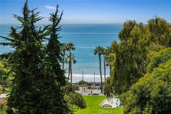 320 Encino Lane 7, San Clemente, California 92672