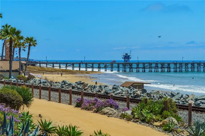 320 Encino Lane 7, San Clemente, California 92672