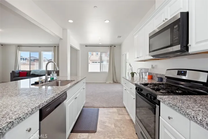 38258 Laisser Lane, Palmdale, California 93552