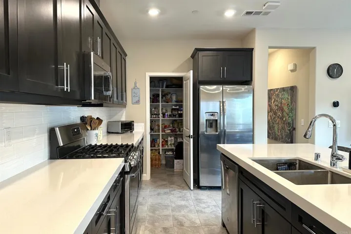 10921 Tyler Way, Rancho Penasquitos, California 92129