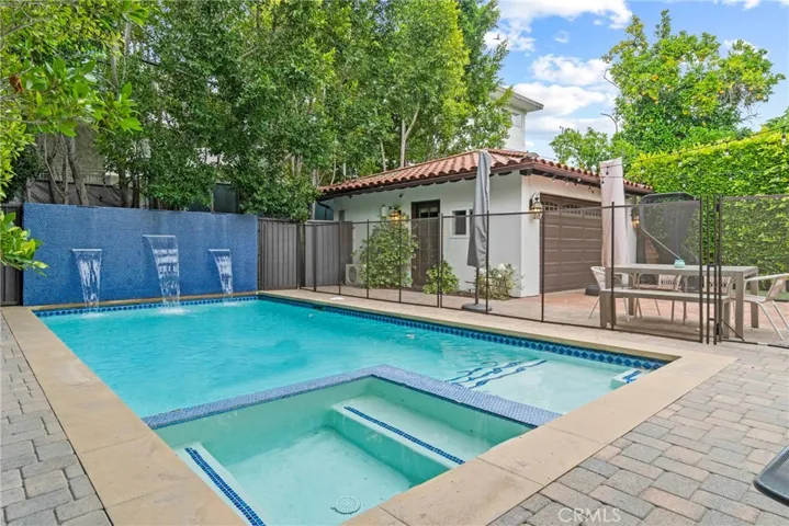 pool with fence
