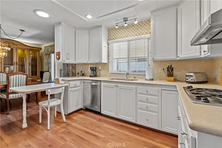 5200 Irvine Boulevard 501, Irvine, California 92620