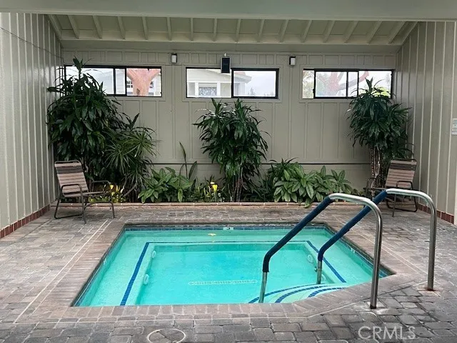 5200 Irvine Boulevard 501, Irvine, California 92620