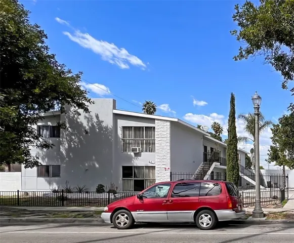 601 E Sycamore Street, Anaheim, California 92805