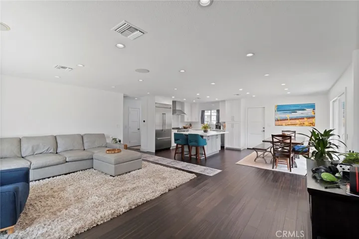 829 Saint Clair Street, Costa Mesa, California 92626