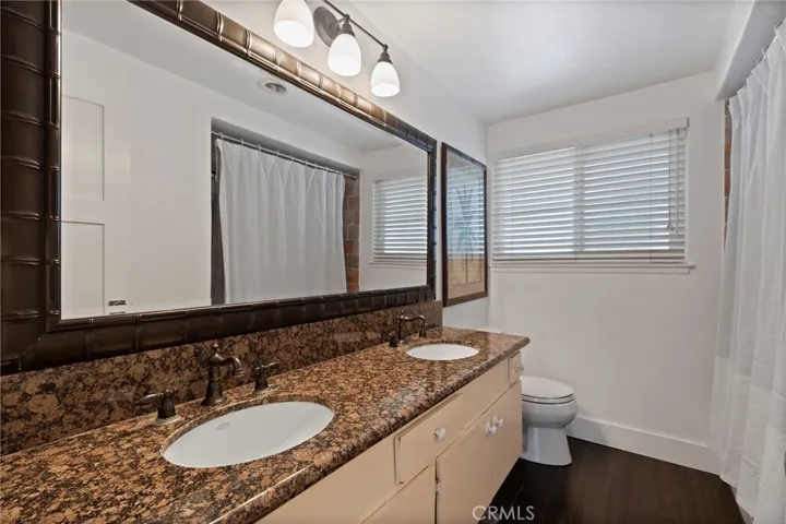 829 Saint Clair Street, Costa Mesa, California 92626