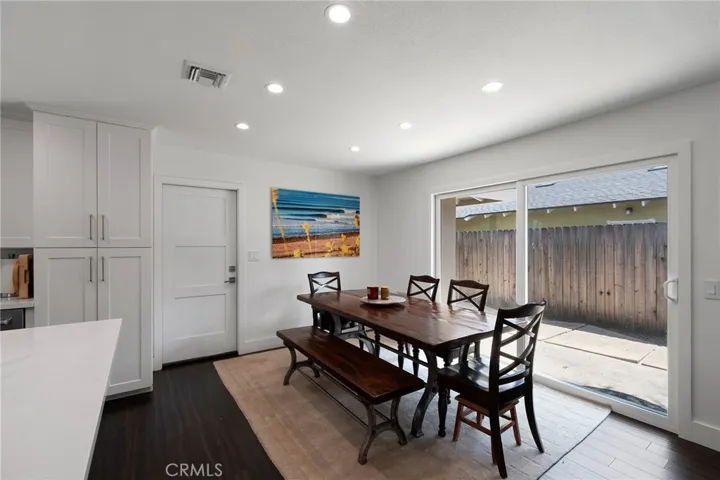 829 Saint Clair Street, Costa Mesa, California 92626