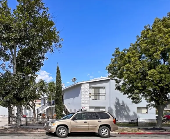 605 E Sycamore Street, Anaheim, California 92805
