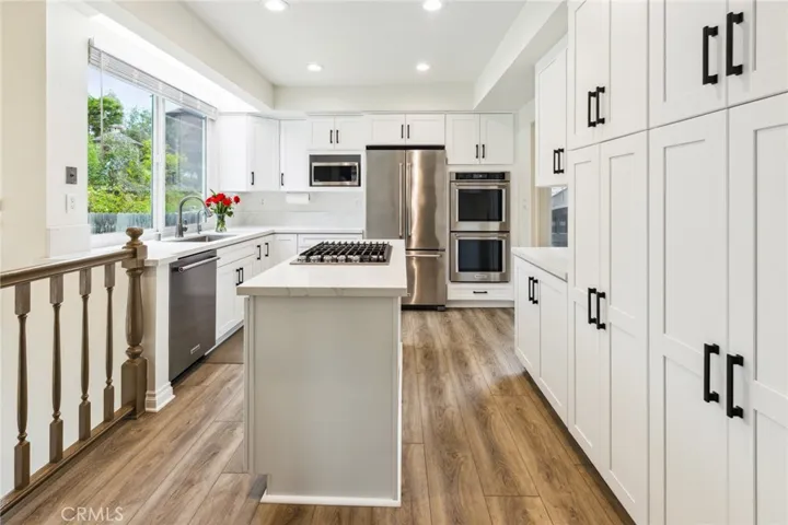 5960 Avenida Barcelona, Yorba Linda, California 92887