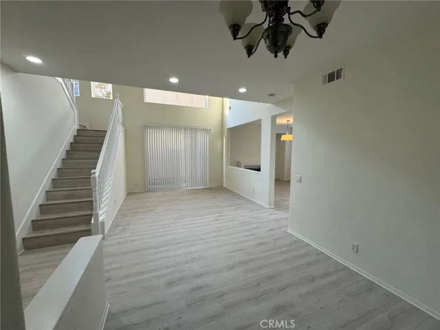18 Santa Monica Aisle, Irvine, California 92606