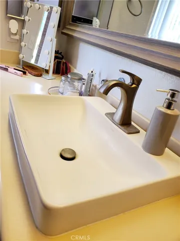 MASTER BATH VANITY 1