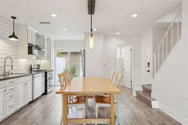 Straight on Kitchen