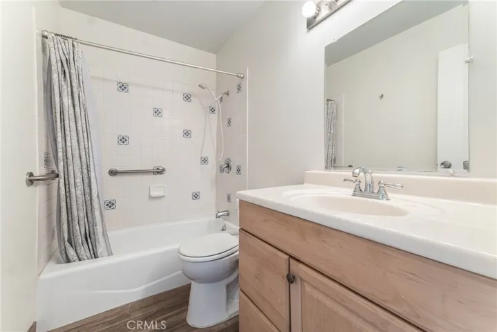 Upstairs Bathroom