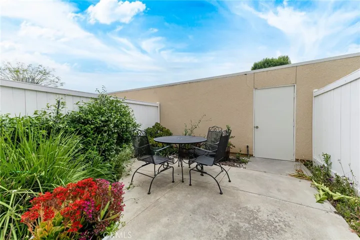 Patio  to Garage