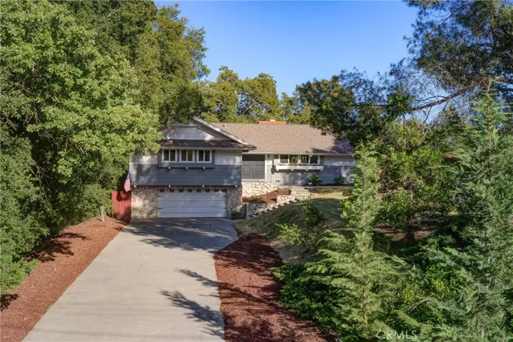 8205 San Marcos Road, Atascadero, California 93422
