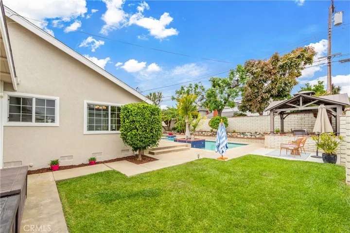 8913 Cardinal Ave, Fountain Valley, California 92708
