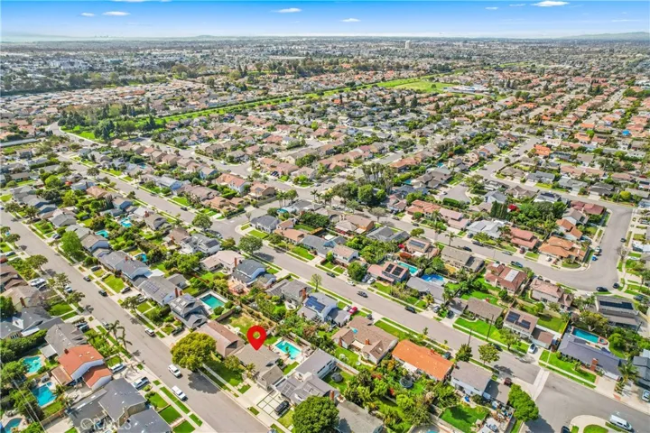 8913 Cardinal Ave, Fountain Valley, California 92708