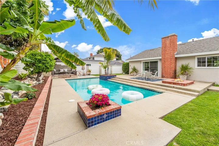 8913 Cardinal Ave, Fountain Valley, California 92708