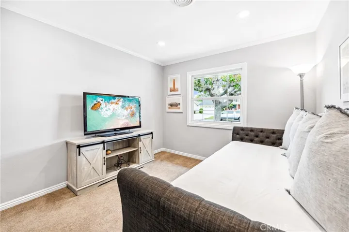 8913 Cardinal Ave, Fountain Valley, California 92708