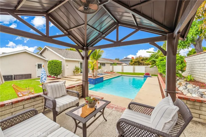 8913 Cardinal Ave, Fountain Valley, California 92708