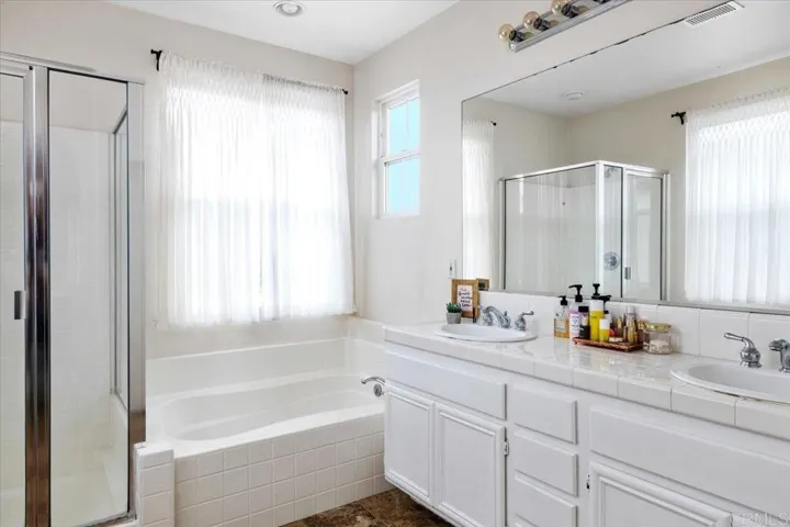 1744 Kenwood Place, San Marcos, California 92078