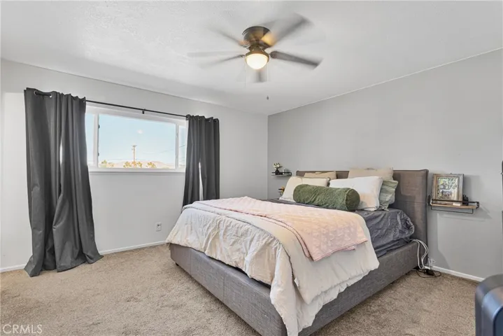 15445 Dale Evans, Apple Valley, California 92307