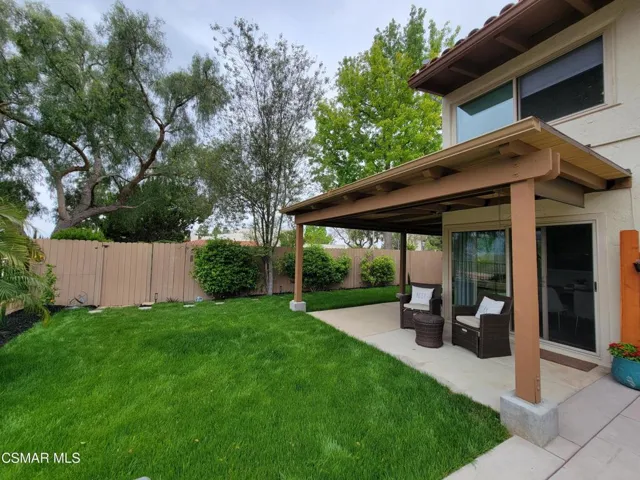 534 Knollview Ln Backyard 14