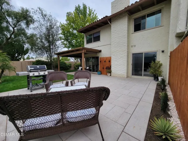 534 Knollview Ln Backyard 9