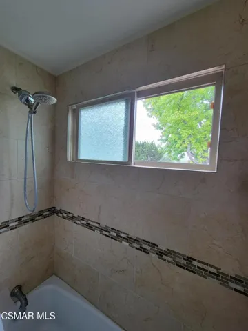534 Knollview Ln Bathroom #2 3