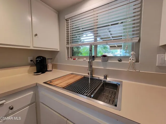 534 Knollview Ln Kitchen 9