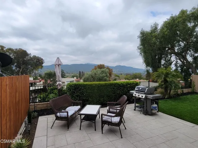 534 Knollview Ln Backyard 11