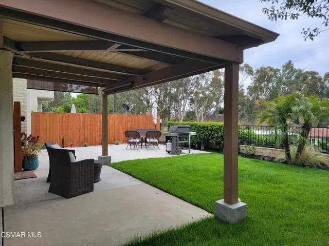 534 Knollview Ln Backyard 3