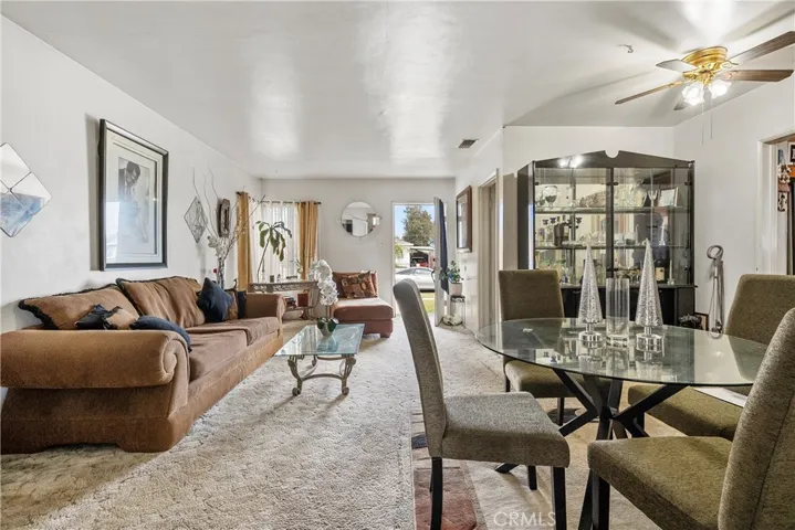 3509 Gale Avenue, Long Beach, California 90810