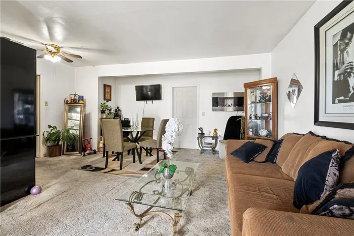 3509 Gale Avenue, Long Beach, California 90810