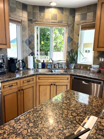 1833 Blackhawk Avenue, Oceanside, California 92056