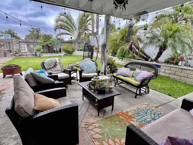 1833 Blackhawk Avenue, Oceanside, California 92056