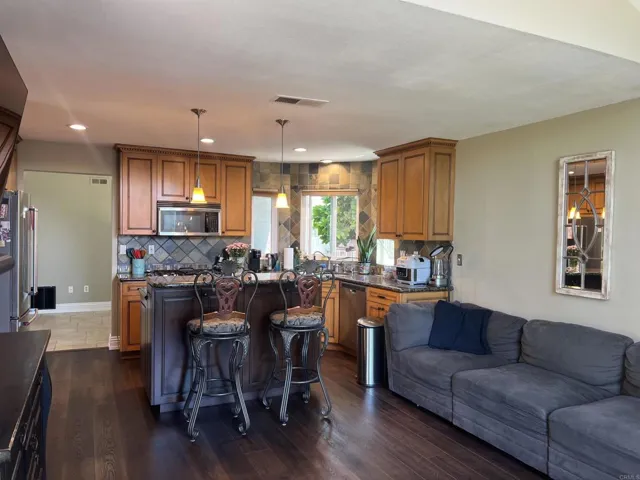 1833 Blackhawk Avenue, Oceanside, California 92056
