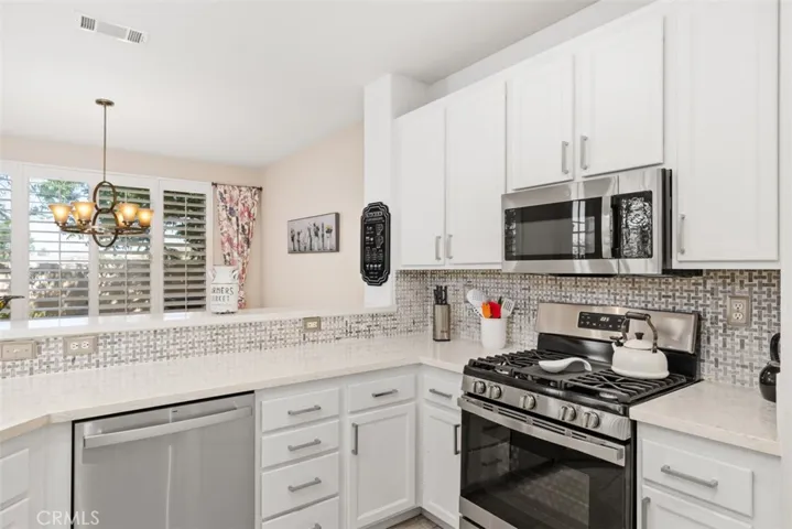 29128 Paradise Canyon Drive, Menifee, California 92584