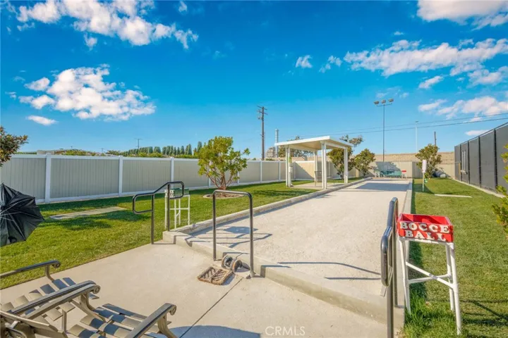 13631 Annandale Drive 5g, Seal Beach, California 90740