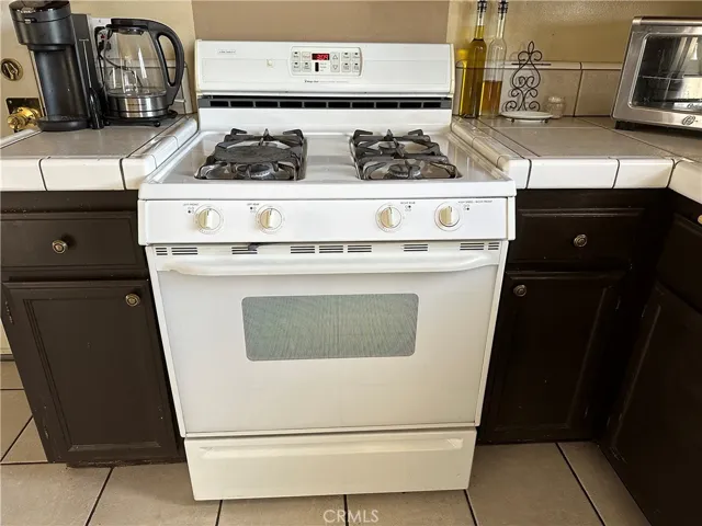 14656 Mojave Street, Hesperia, California 92345