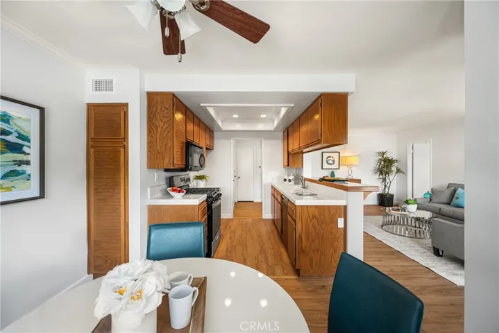 25266 Birch Grove Lane 6, Lake Forest, California 92630