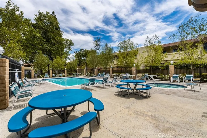 HOA Pool and spa