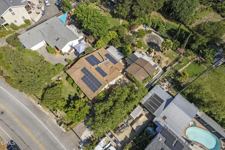 49-web-or-mls-UpmarketMedia_160oakAER13